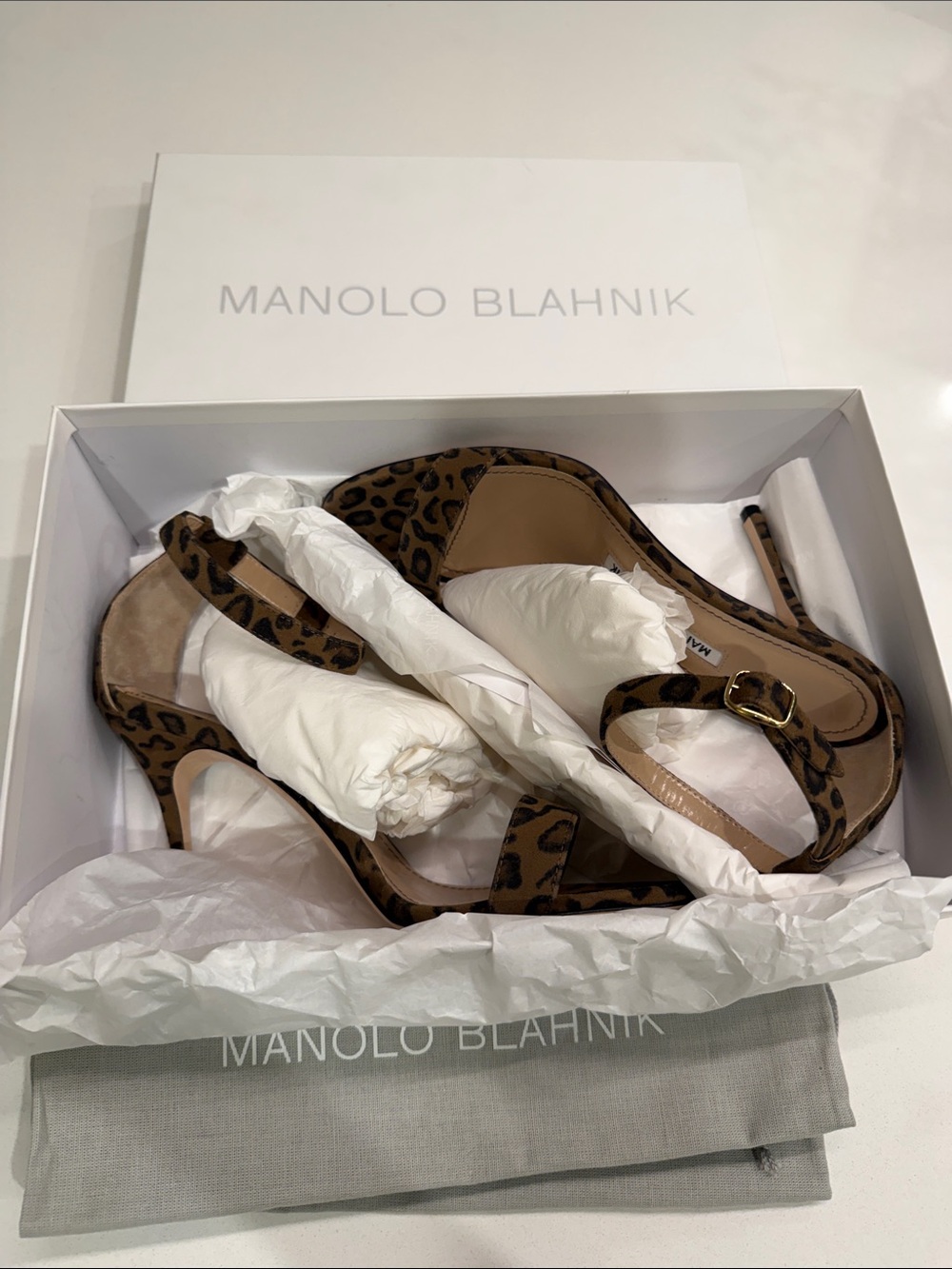 Manolo Blahnik NWT Chaos 105 Leopard Suede Ankle Strap Heels Size 37 - Picture 8 of 8